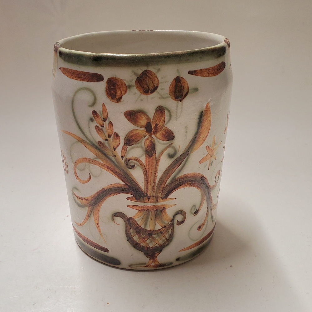 Vintage Keraluc Quinibel Coffee Mug Signed Floral Cottagecore French‎